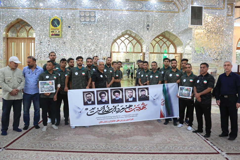 ادای احترام تیم ملی فوتبال هفت نفره به مقام شامخ شهیدان خدمت